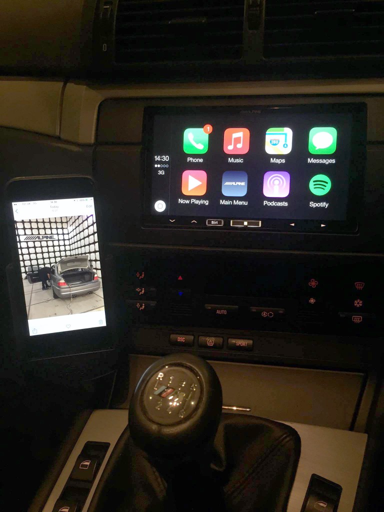 BMW E46 CarPlay Install