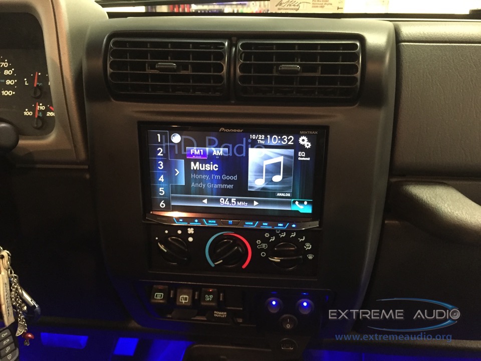 CarPlay Installs: Pioneer AVH-4100NEX in an Jeep Wrangler - CarPlay Life